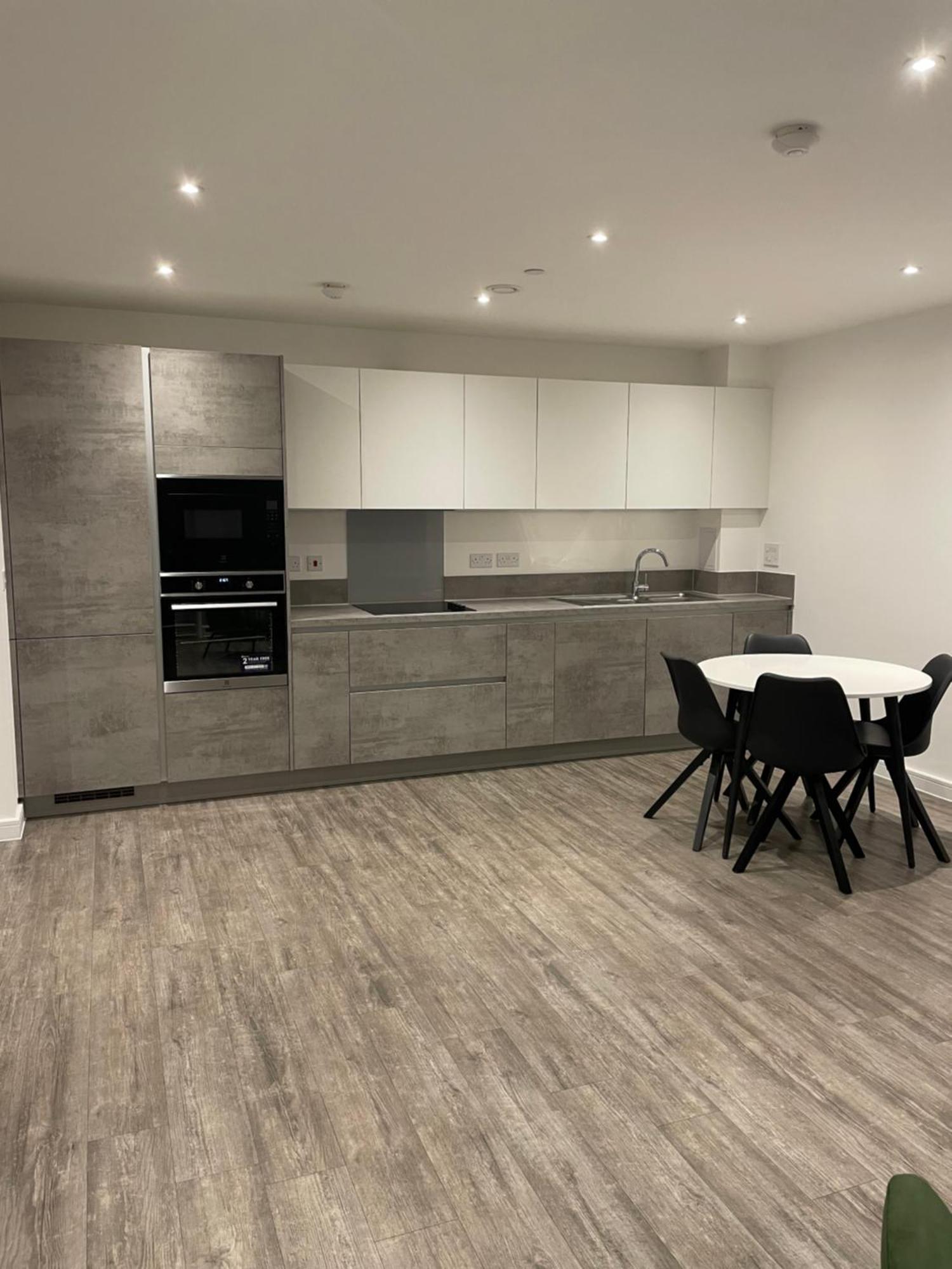 Luxurious 2 Bedroom Apartment Barking  Exterior photo